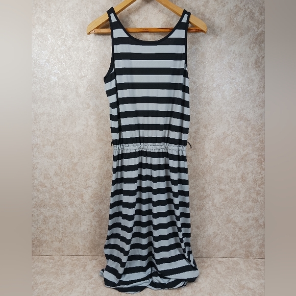 FEVER Striped Maxi Dress Size Small - Picture 4 of 8